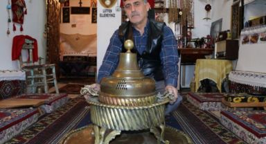 Antika Tutkunu Emekli Memur