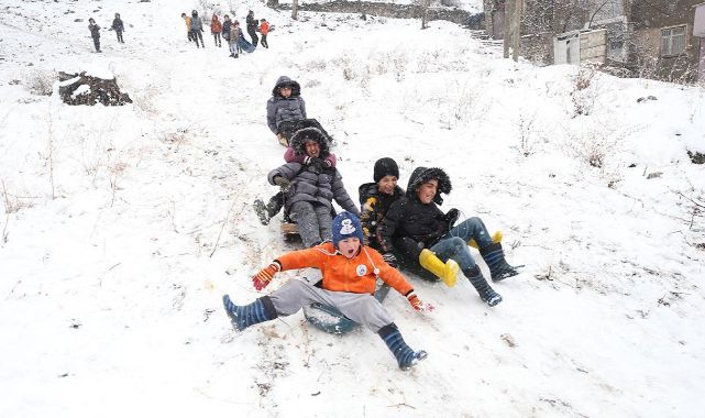 Bazı İlçelerde Eğitime 1 Gün Ara Verildi