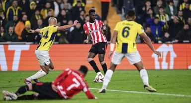 Fenerbahçe Evinde Mağlup