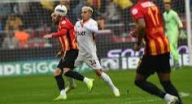 Galatasaray Zirvede Puan Farkını Açtı