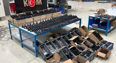 İzmir Tarihi'nde Ele Geçirilen En Büyük Silah Operasyonu
