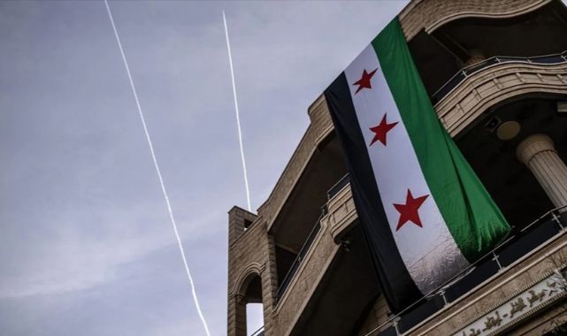 Suriye Geçici Hükümetinin Bakanları Açıklandı