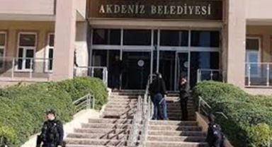 Akdeniz Belediyesi'ne Kayyum Atandı