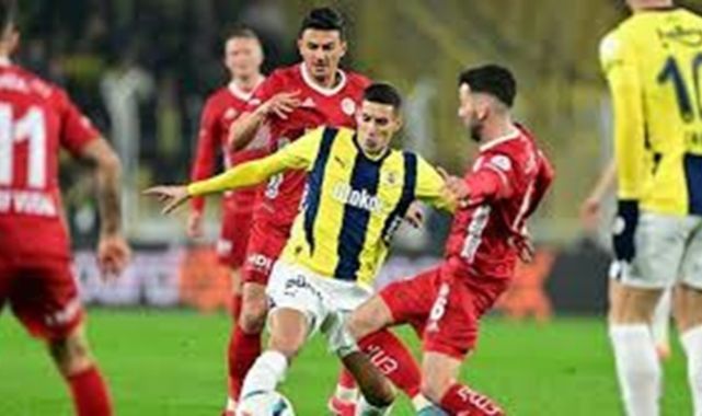 Fenerbahçe Arayı Kapatıyor