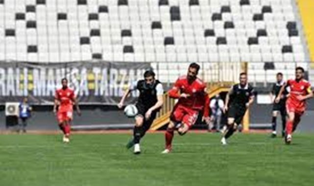 Manisa FK Nefes Aldı
