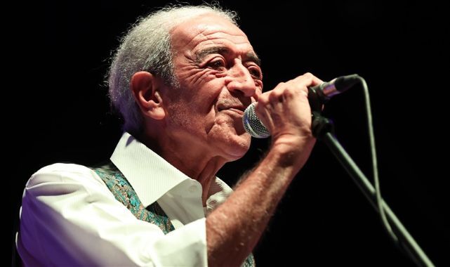 Türk Müziğinin Usta İsmi Edip Akbayram'ı Kaybettik