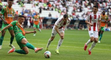 Derbiyi Antalyaspor Kazandı