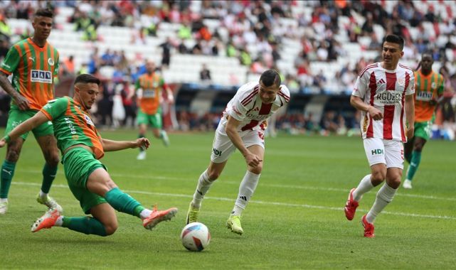 Derbiyi Antalyaspor Kazandı