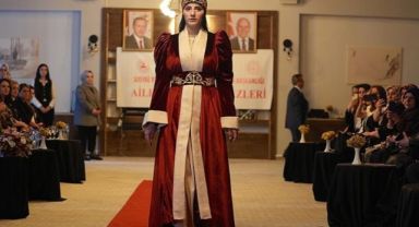 Erzurum'da Palandöken'in Eteğinde Türk Motifleri Defilesi
