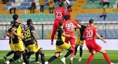 İstanbul'da Kazanan İstanbulspor