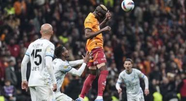 Lider Galatasaray Evinde Rahat Galip