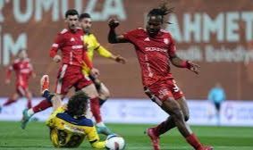 MKE Ankaragücü Ateşle Oynuyor