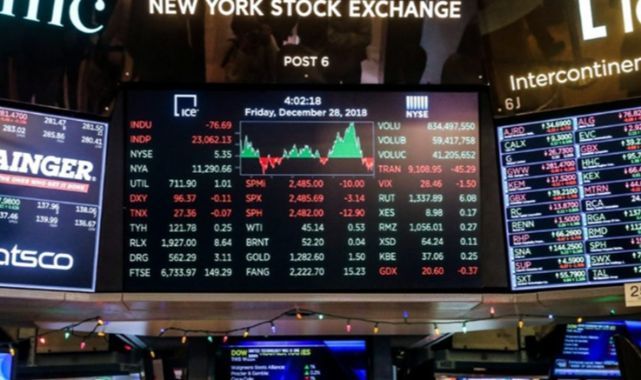 New York Borsası Açılışı Karışık Seyirlerle Yaptı