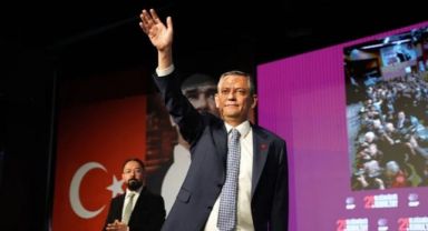 Özgür Özel Yeniden CHP Genel Başkanı