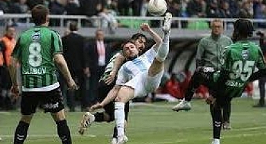 Sakaryaspor Evinde Galip