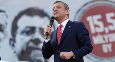 Özgür Özel'den