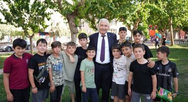 Kemalpaşa'ya 17 Yeni Mini Futbol Sahası Geliyor