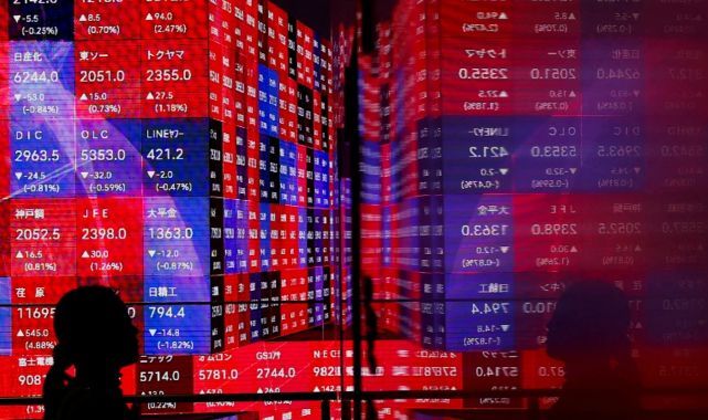 Asya Borsaları Hong Kong Dışında Pozitif Seyrediyor