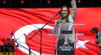 Karşıyaka'da Cumhuriyet Coşkusu