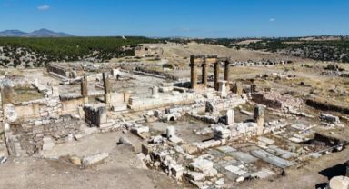 Blaundos'un 2 Bin Yıllık Stadyumu