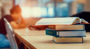 Üniversiteyi 3 Yılda Bitirmenin Yolu Açılıyor