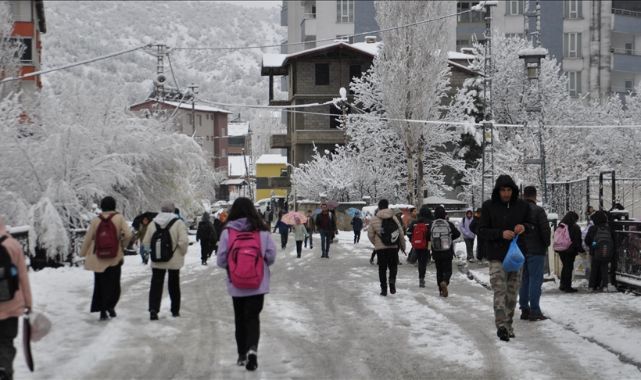 Bazı İllerde Eğitime Kar Engeli