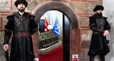 Ertuğrul Gazi Türbesi Yoğun İlgi Görüyor