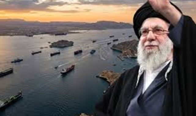 İran Hürmüz Boğazı'nı Kapattı