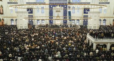 Ramazan Bayramı Kutlanıyor