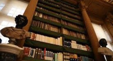 Fransa'nın En Büyük Kütüphanesi Mazarine