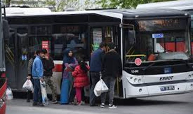 İzmir'de Toplu Taşımaya 23 Nisan Düzenlemesi