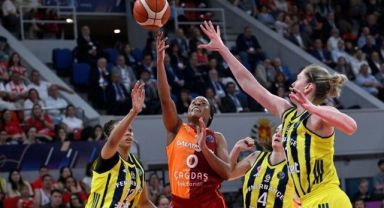 Kadınlar Avrupa Ligi Şampiyonu Fenerbahçe OPET