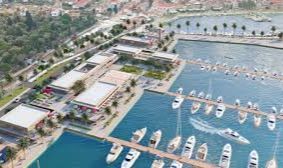 Yeni Foça'daki Yat Limanı Projesine Fren