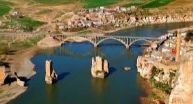 Tarihi Hasankeyf İlçesi Bayramda İlgi Odağı