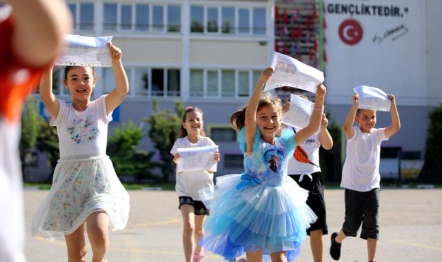 Okullarda Bugün Son Ders Zili 
